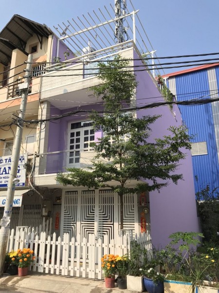 Nhà đường số 4, Quận Bình Tân, chủ cần bán nhanh giá 5.85 tỷ, dtsd 113.4m2, LHCC, 113.4m2, 2 phòng ngủ, 2 toilet